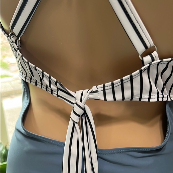 One Piece Striped Black/White Top Blue Bottom Swimsuit, NWOT, Large - Picture 7 of 10